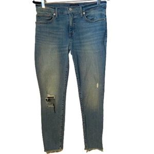 Lucky Brand Women's 12/31 Mid-Rise Super Skinny Ava  Distressed Blue Jeans